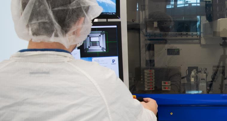 Semiconductor precision electronics assembly